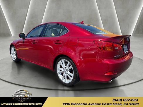 Used 2007 Lexus IS 350 RWD image 3