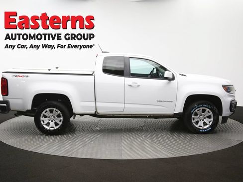 Used 2022 Chevrolet Colorado LT w/ Fleet Safety Package AWD/4WD image 4