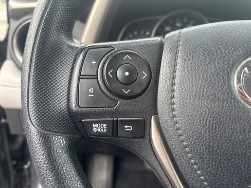 Used 2014 Toyota RAV4 XLE AWD/4WD image 14