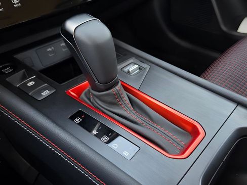 New 2026 Nissan Kicks SR w/ Cold Weather Package FWD image 19