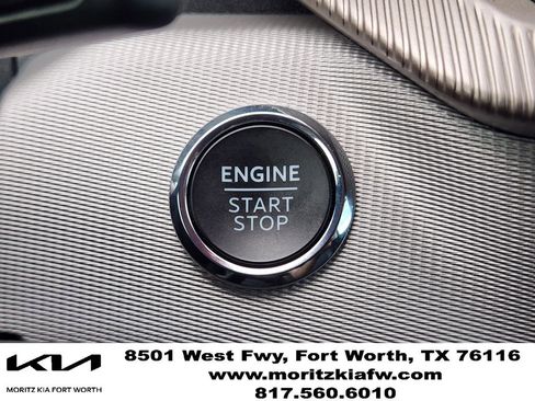 Used 2025 Ford Explorer Active w/ Active Comfort Package RWD image 20