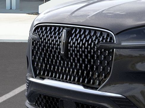 New 2026 Lincoln Aviator AWD image 17