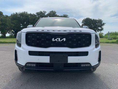 Used 2022 Kia Telluride SX w/ SX Prestige Package image 5
