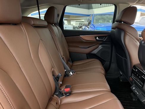 Used 2023 Acura MDX SH-AWD w/ Technology Package image 24