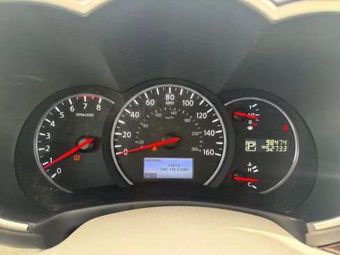 Used 2016 Nissan Quest SV FWD image 20