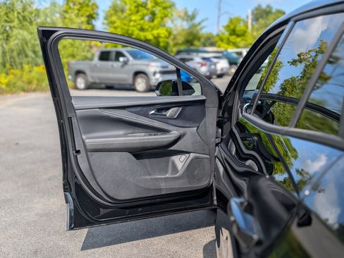 New 2025 Chevrolet Blazer EV LT image 23