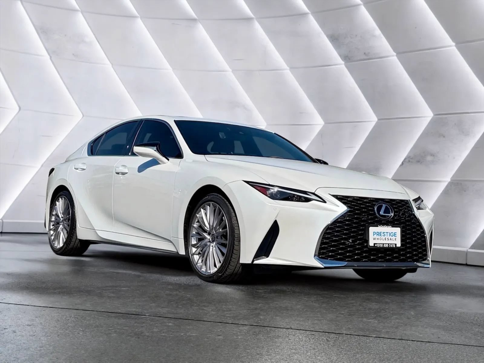 Used 2023 Lexus IS 300 AWD w/ Premium Package image 3