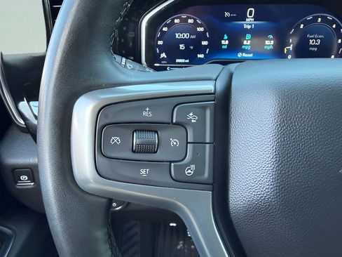 Used 2025 Chevrolet Silverado 1500 LT AWD/4WD image 16