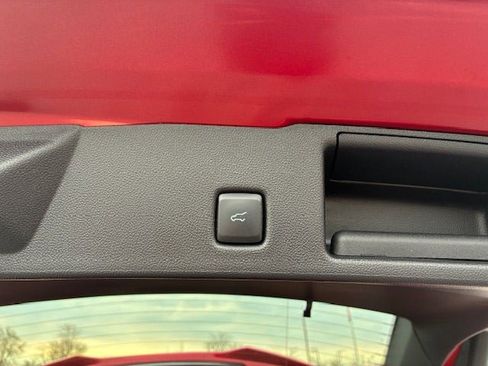 Used 2024 Ford Escape ST-Line w/ Tech Pack #1 AWD/4WD image 16