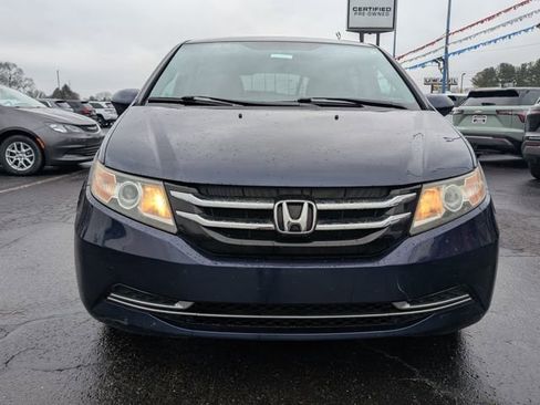 Used 2016 Honda Odyssey SE image 2