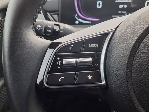 Certified 2025 Kia Seltos S FWD image 15