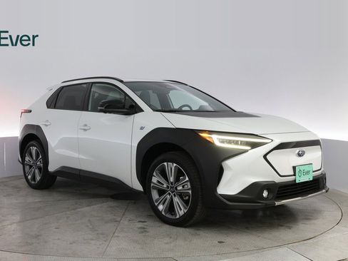 Used 2023 Subaru Solterra AWD image 4