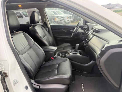 Used 2018 Nissan Rogue SL w/ Premium Package AWD/4WD image 37