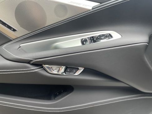 Used 2023 Chevrolet Corvette Stingray w/ Z51 Performance Package image 13