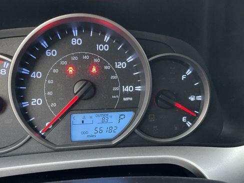 Used 2016 Toyota RAV4 LE FWD image 23