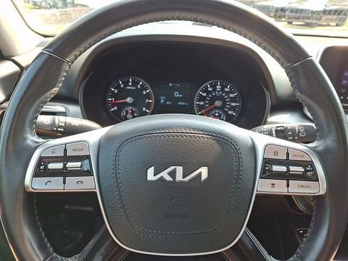 Certified 2022 Kia Telluride S AWD/4WD image 20
