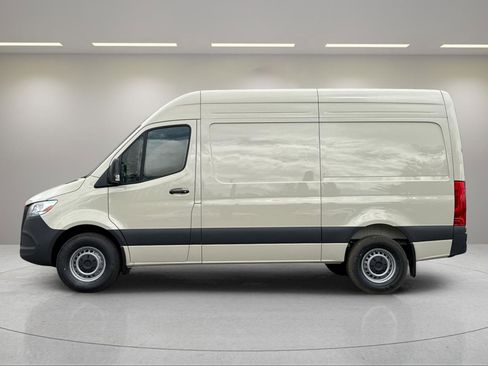 New 2025 Mercedes-Benz Sprinter 2500 image 7