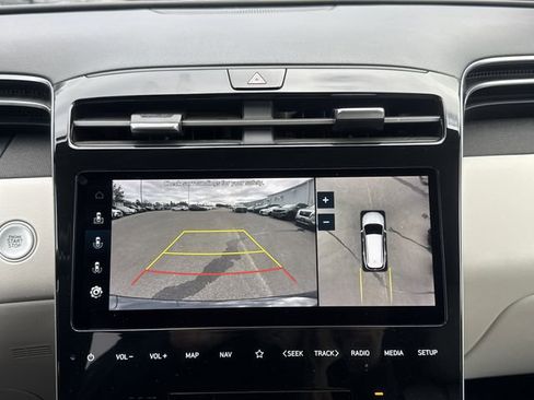 Used 2022 Hyundai Tucson Limited w/ Cargo Package image 11