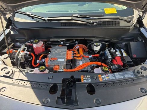 Used 2023 Chevrolet Bolt EUV LT image 31