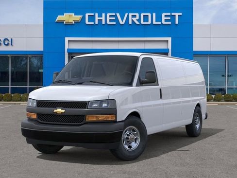 New 2026 Chevrolet Express 2500 Extended w/ Driver Convenience Package RWD image 6