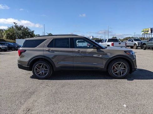 New 2026 Ford Explorer ST w/ Sun And Sound Package AWD/4WD image 3