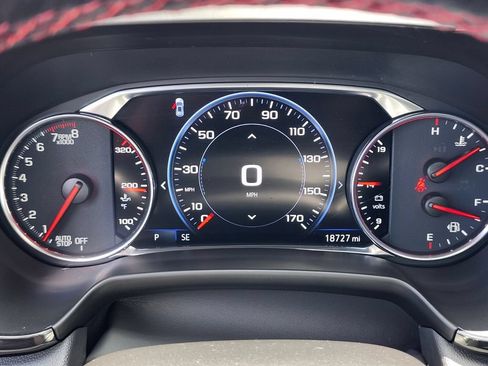 Used 2023 Chevrolet Blazer RS w/ Driver Confidence II Package AWD/4WD image 32