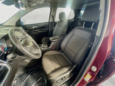 Used 2018 Chevrolet Equinox LT FWD image 10