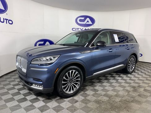 Used 2020 Lincoln Aviator Reserve image 7