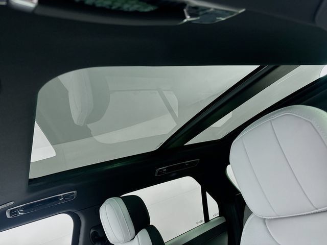 New 2026 Land Rover Range Rover Sport Dynamic SE AWD/4WD image 14