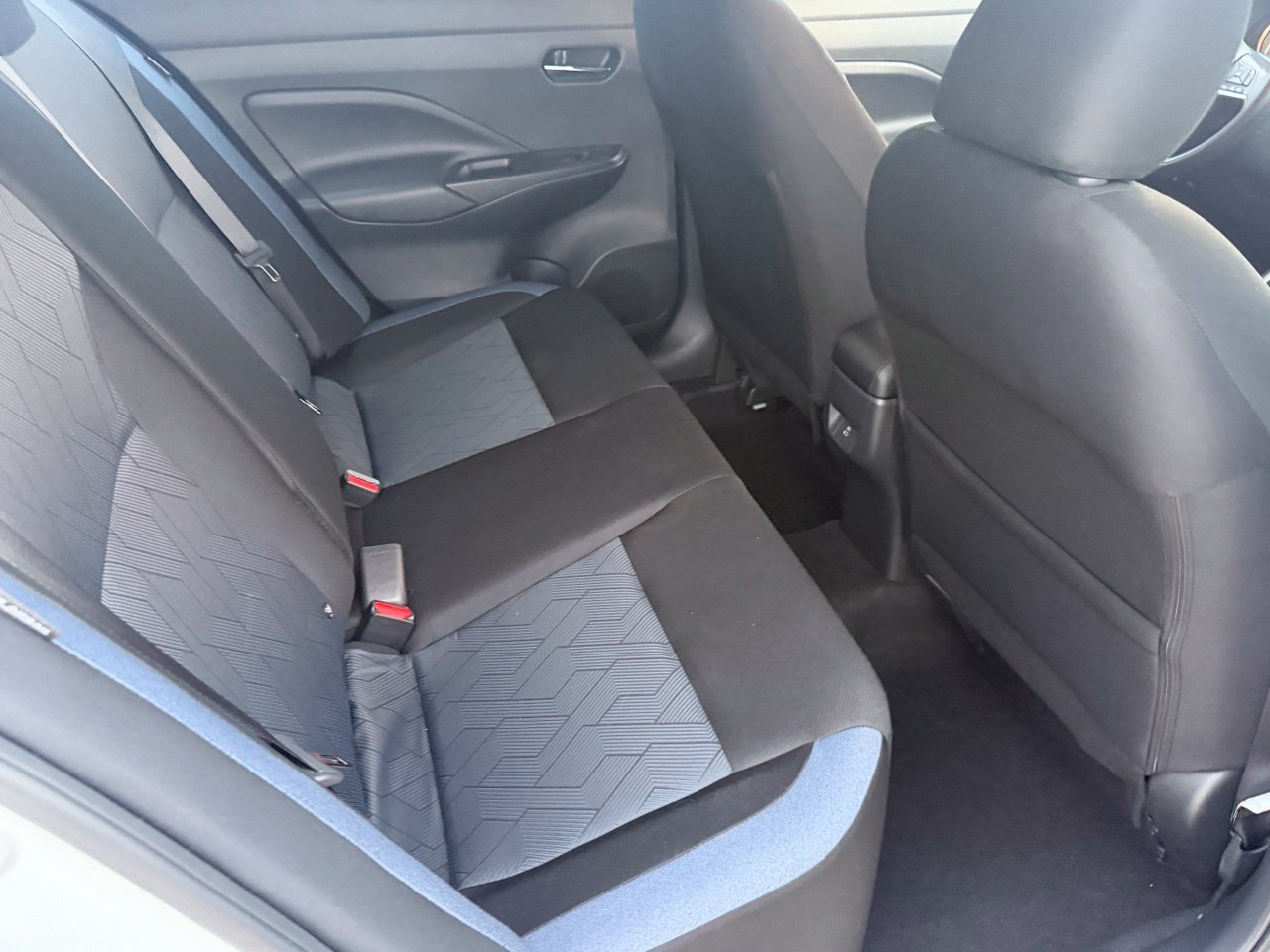 Certified 2025 Nissan Versa SV w/ Trunk Package FWD image 33
