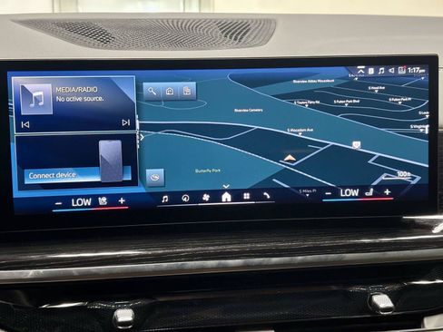 Used 2026 BMW X5 xDrive40i w/ M Sport Package AWD/4WD image 34