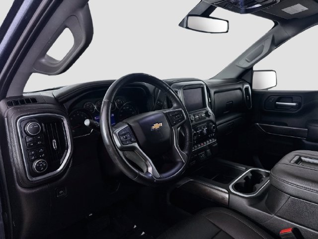 Used 2021 Chevrolet Silverado 1500 LTZ AWD/4WD image 22