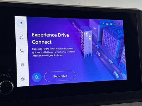 Certified 2025 Toyota Tacoma SR5 image 18