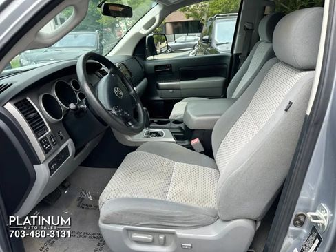 Used 2011 Toyota Tundra 4x4 Double Cab w/ TRD Off-Road Pkg image 11