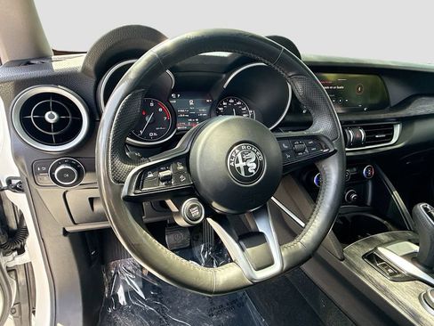 Used 2021 Alfa Romeo Stelvio Sprint w/ Nero Edizione RWD image 11