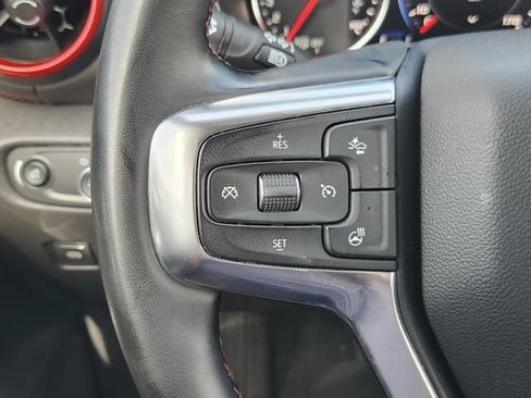 Used 2025 Chevrolet Blazer RS FWD image 28