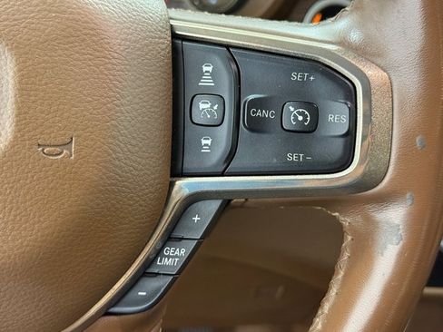Used 2020 RAM 1500 Limited image 13