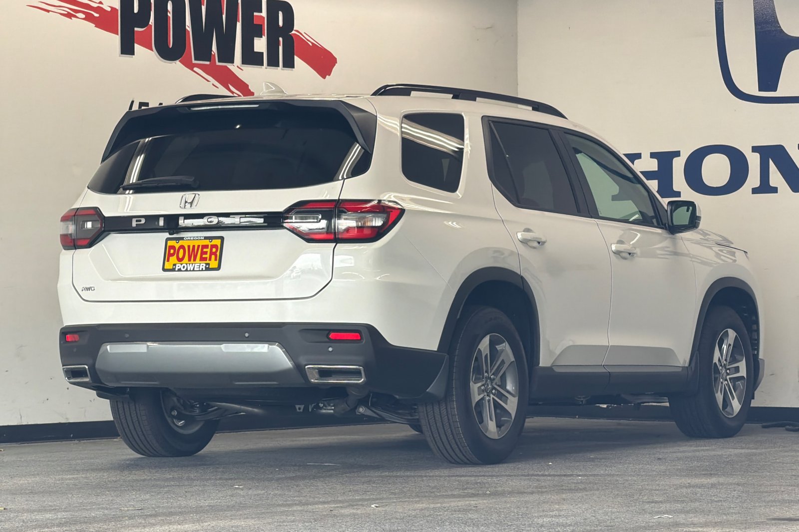 New 2026 Honda Pilot EX-L image 3