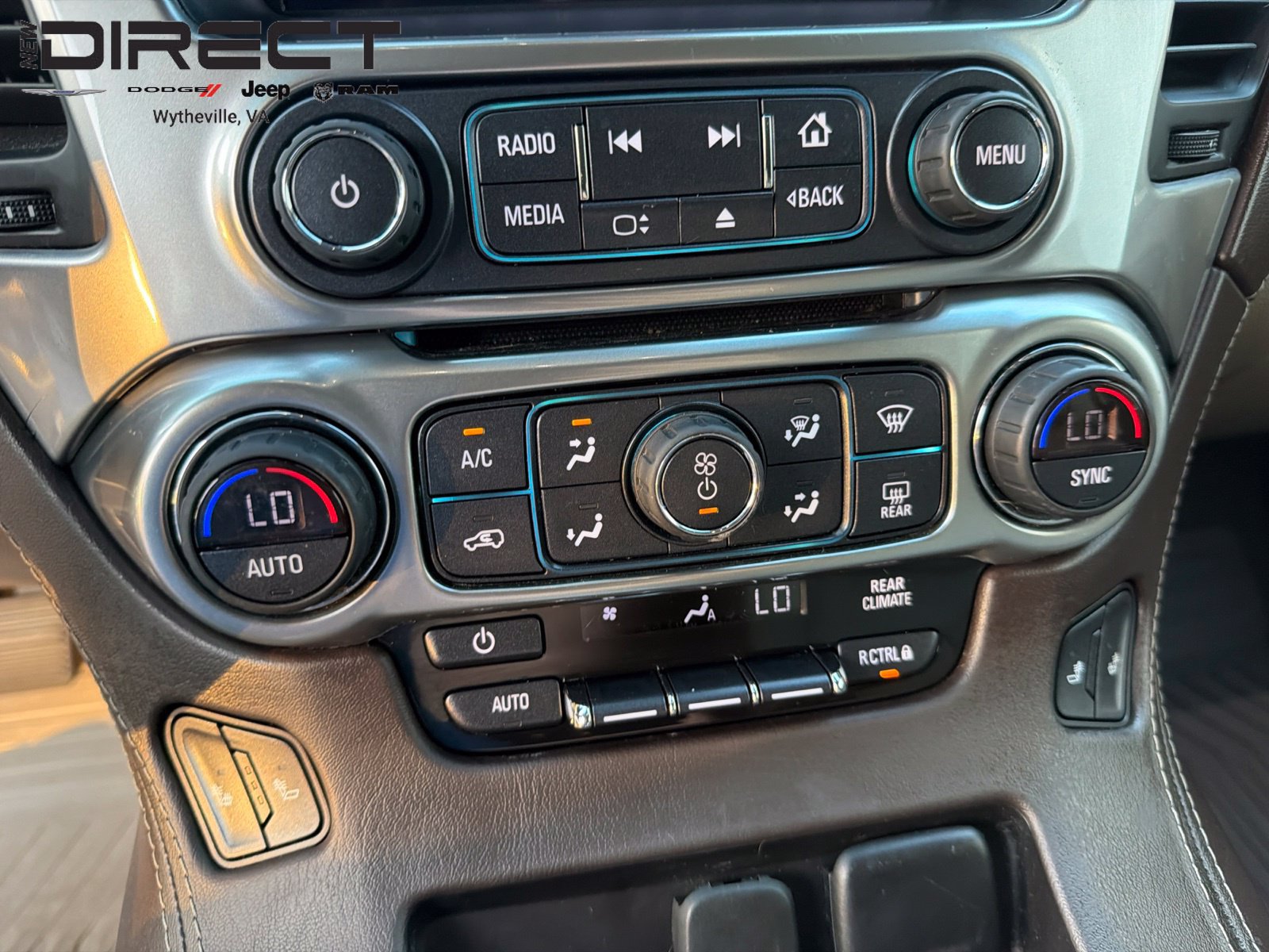 Used 2019 Chevrolet Tahoe LT w/ Luxury Package AWD/4WD image 23