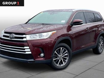 Used 2019 Toyota Highlander XLE