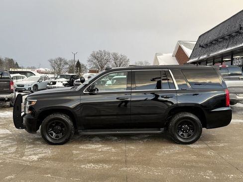 Used 2017 Chevrolet Tahoe 4WD w/ Remote Keyless Entry Package image 4