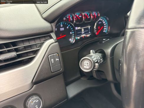 Used 2019 GMC Yukon SLE image 15