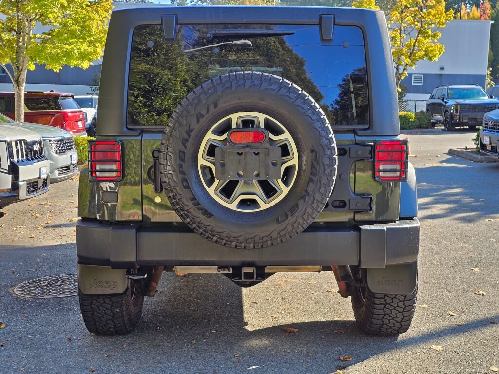 Used 2015 Jeep Wrangler Unlimited Rubicon AWD/4WD image 6