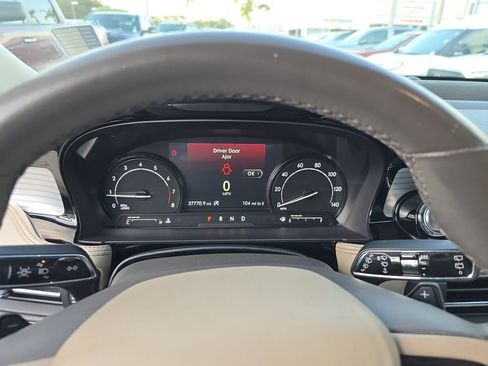 Used 2021 Lincoln Corsair FWD image 21