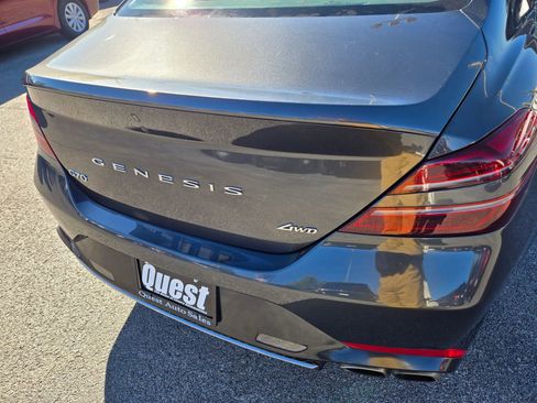 Used 2023 Genesis G70 2.0T image 8