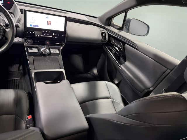 Certified 2023 Subaru Solterra AWD image 24