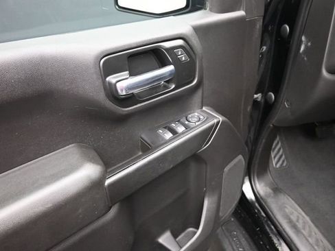 Used 2021 Chevrolet Silverado 1500 Custom Trail Boss w/ Midnight Edition image 14