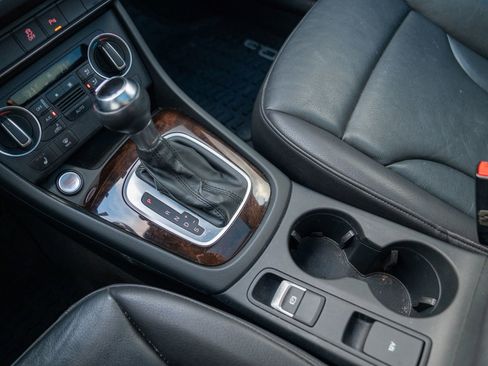 Used 2016 Audi Q3 2.0T Premium Plus w/ Technology Package image 20