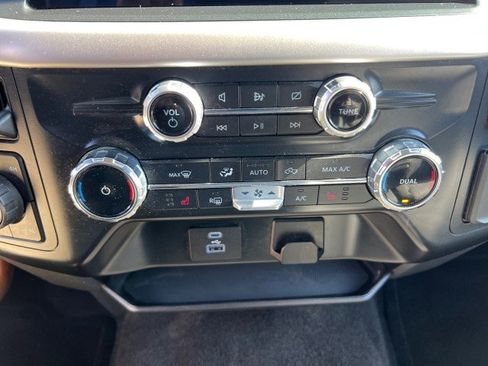 Certified 2022 Ford F150 XLT w/ Equipment Group 302A High image 14