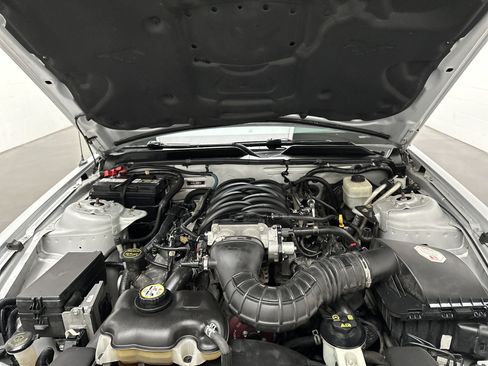 Used 2006 Ford Mustang GT image 30
